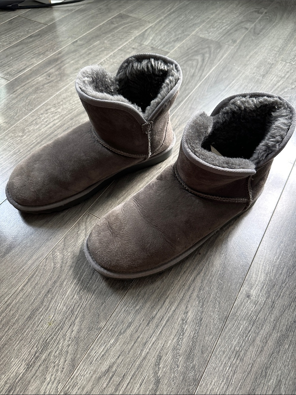 Kirkland Signature Women's Short Shearling Boots - Dark Brown
